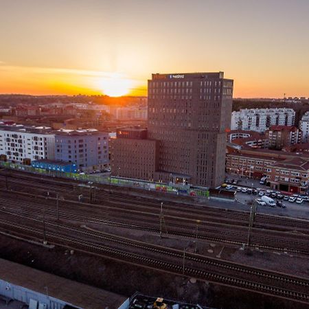 Aparthotel Apartdirect Alvsjo Sztokholm Zewnętrze zdjęcie