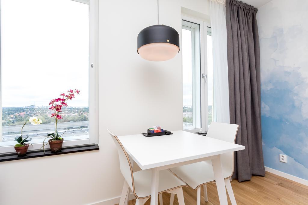 Apartdirect Aelvsjoe Sztokholm Zewnętrze zdjęcie