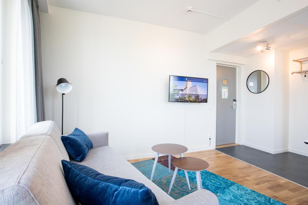 Apartdirect Aelvsjoe Sztokholm Zewnętrze zdjęcie