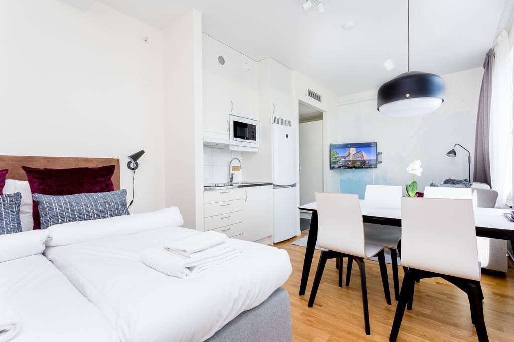 Aparthotel Apartdirect Alvsjo Sztokholm Zewnętrze zdjęcie